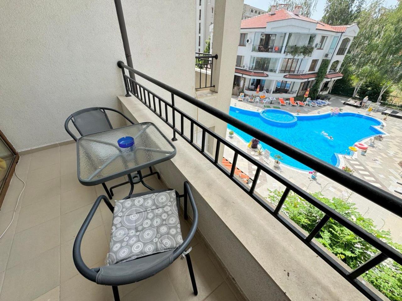 Dkapartments Chateau Valon Sunny Beach Exterior foto